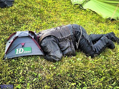 Is this the most lightweight motorcycle camping tent ever?-1255206_10153025456094547_2042529127158664878_n.jpg