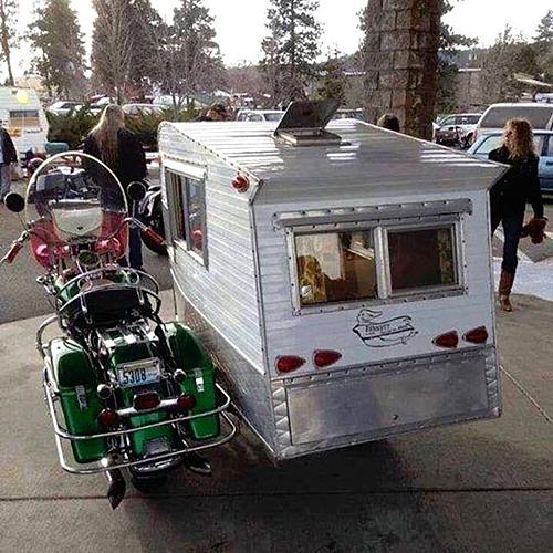 Motohome - a bike as a camper-side2.jpg