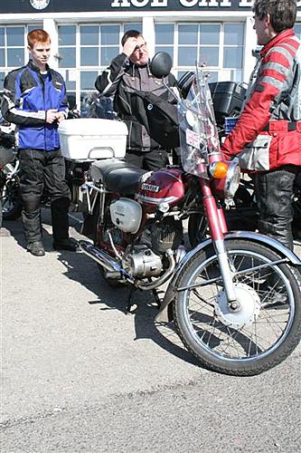 Overland &Adventure meet at Ace Cafe 21/4/2013-eos-260413-165-medium-.jpg