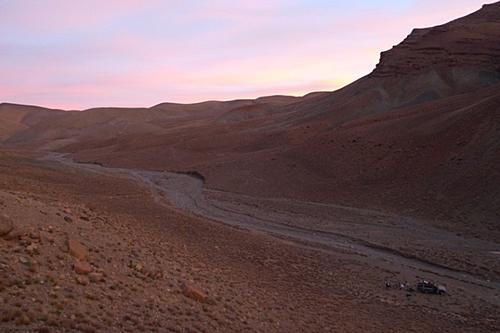 How many kilometers is the piste from Todra to Dades Gorge?-todra.jpg