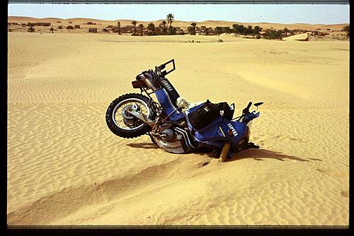 bike buried in soft sand - what to do?-mauritania-052.jpg