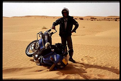 bike buried in soft sand - what to do?-mauritania-053.jpg