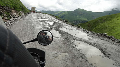 Georgian Military Highway-dsc04205.jpg