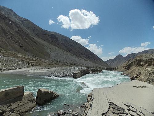 Pamir Highway Landslide - July 2015-561779_10152048572561729_1970654532_n.jpg