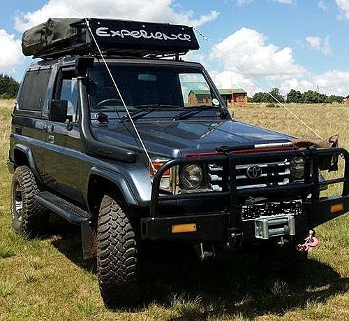 Toyota Landcruiser for Sale in South Africa-1-1.jpg