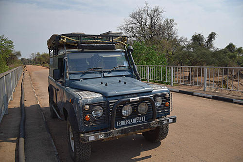 1991 Land Rover Defender 110 200tdi Overland Ready for sale in Gaborone, Botswana.  $-dsc_0514.jpg