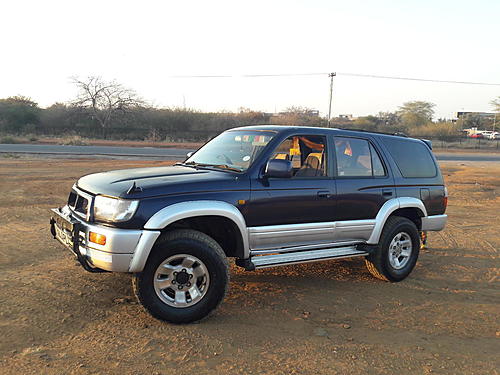 FOR SALE: Toyota Hilux Surf in Rwanda (Botswana reg.)-20170706_170859.jpg