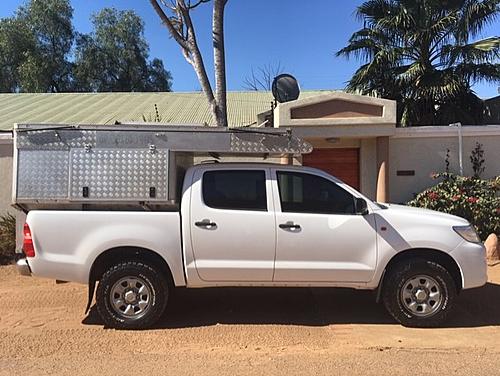 Toyota Hilux '12 4x4 with Camper unit - Botswana-thumbnail_img_7292.jpg