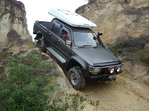 Toyota Hilux 1992 Expedition Vehicle for sale-23621_381910376556_287010171556_4473516_3420052_n.jpg