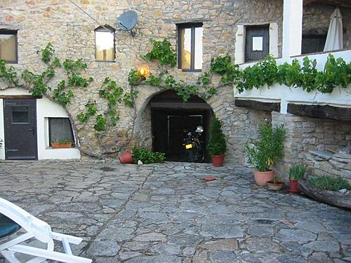 Pyrenees June 2014-courtyard.jpg