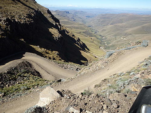 Africa.......and not planned too well!-sani-pass-12.jpg