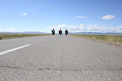 Motorcycle trip around central Mongolia - 1200km offroad on rented 150cc Chinese bike-15.jpg