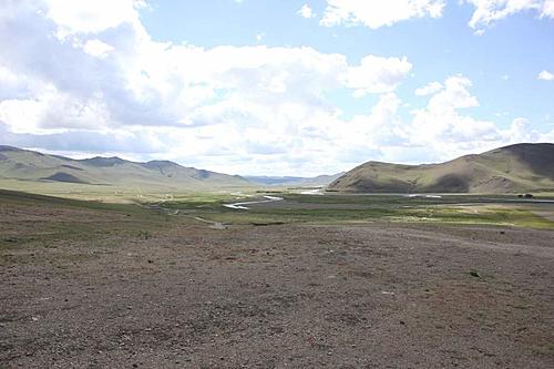 Motorcycle trip around central Mongolia - 1200km offroad on rented 150cc Chinese bike-18.jpg