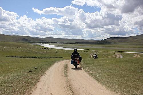 Motorcycle trip around central Mongolia - 1200km offroad on rented 150cc Chinese bike-19.jpg