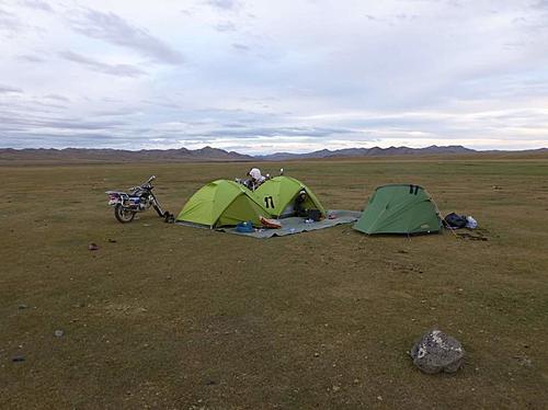 Motorcycle trip around central Mongolia - 1200km offroad on rented 150cc Chinese bike-47.jpg