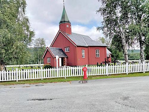 Pilgrimage on a motorcycle to Nidaros Cathedral-02_11-norsk-tr-kyrka.jpg