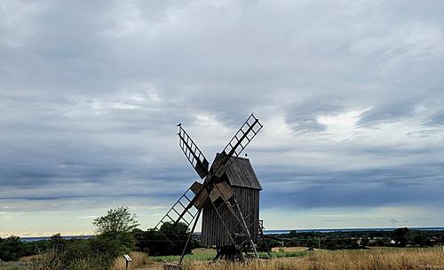 Travels around the Arctic Circle (10.000 km in Scandinavia, 2022-62dorglw_h.jpg