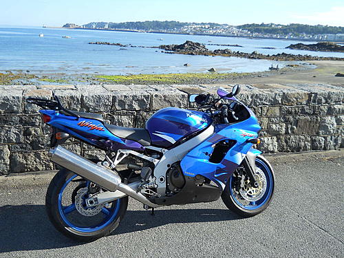 Click image for larger version

Name:	bikey george 1 001.jpg
Views:	2825
Size:	151.8 KB
ID:	6250