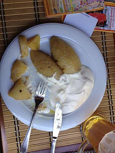 Two V-Stroms in Scandinavia:  Mike and Beverly's European Wanderings-lunch.jpg