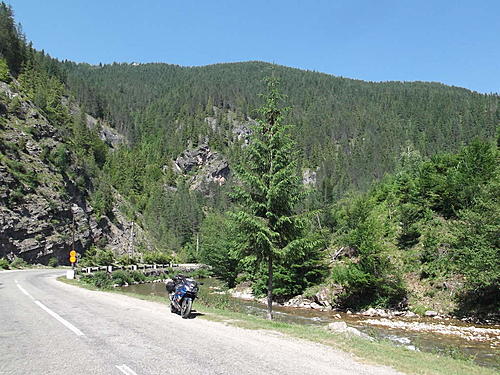 Europe - wandering on a zx9r-003.jpg