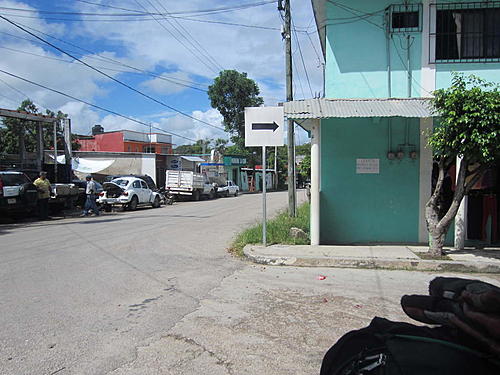 ratbikemike in mexico.-porto-angel-2-merida-096.jpg