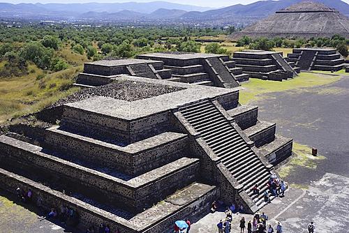 Finding Freedom...World Wide Ride-pyramids-at-teotihuacan-7.jpg