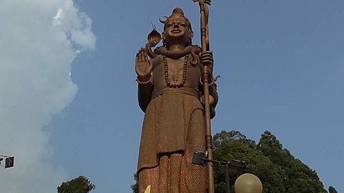 Click image for larger version

Name:	Kailashnath-mahadev-statue.jpg
Views:	224
Size:	30.4 KB
ID:	16613