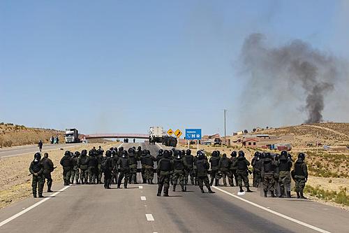 Miners blocking roads in southern Bolivia-img_6939.jpg