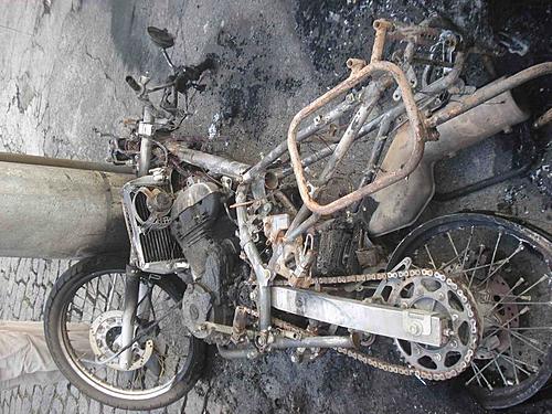 Rio de janeiro--secure parking ???-bike-small.jpg