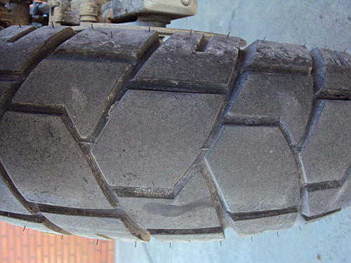 Do I need new Tyres??!! Please respond ASAP-dsc01684.jpg