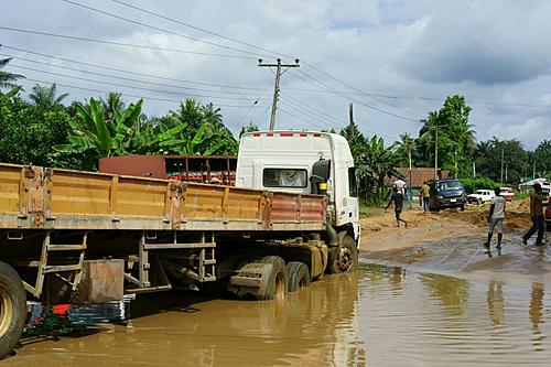 Nigeria to Cameroon - Takum-Nkambe possible?-dsc02356.jpg