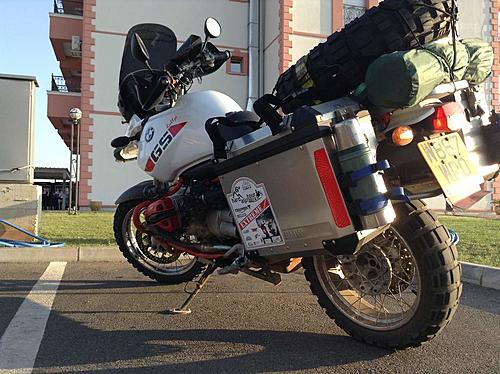 Riding 600cc and smaller around the world-image.jpg