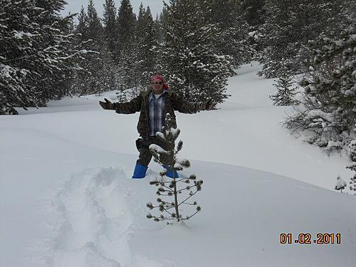 Things to keep busy with over winter...-snowshoeing.jpg