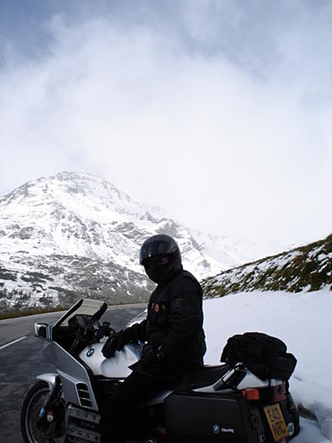 Riding the Alps in November-dsc00428.jpg
