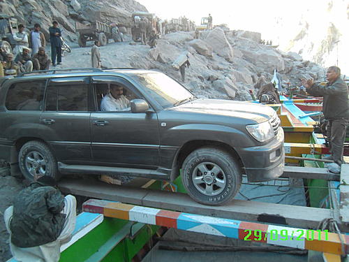 Karakorum Highway in October 2012-pict0123.jpg