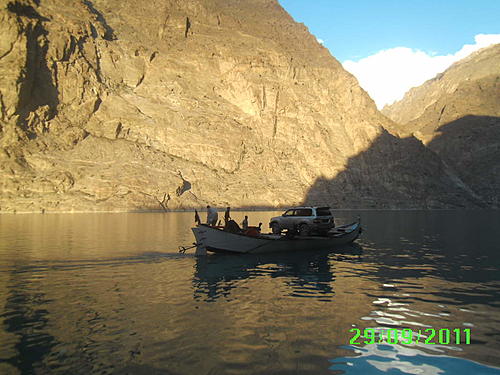 Karakorum Highway in October 2012-pict0137.jpg