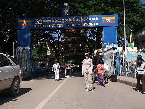 Myanmar borders open?-156.jpg