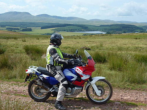 Africa Twin XRV 750. 2 up on a long trip-p1020294.jpg