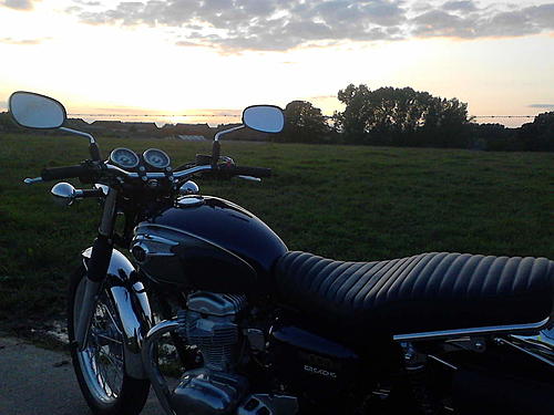 W800 (neo-retro) or F700GS (allroad)-img_20140813_205839.jpg