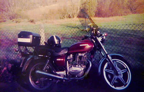 Touring on a Honda CB400T from 1978-400t.jpg