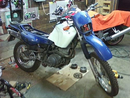 Stubborn flywheel-1990xt600e.jpg