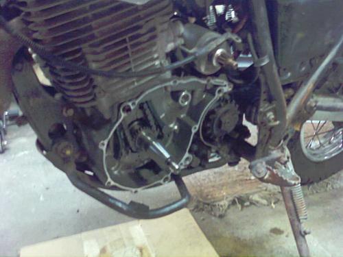 Stubborn flywheel-engine-apart.jpg