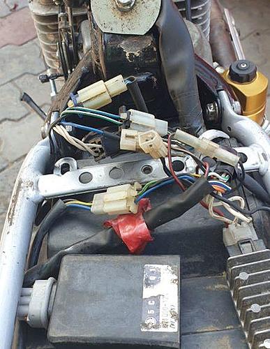tr600 strip and rebuild wireing issue help-20211218_141631.jpg