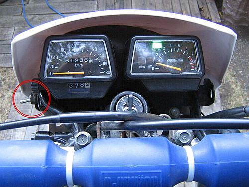 Headlight (Installing a switch 99 XT600E)-img_2163a.jpg