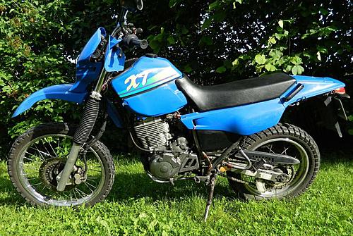 Yamaha XT 600 personalization-1.jpg