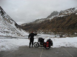 Wonderful riding weather in the Oberalp Pass, Switzerland.