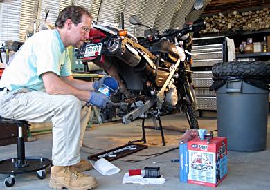 El Viento gets the workover in my garage.