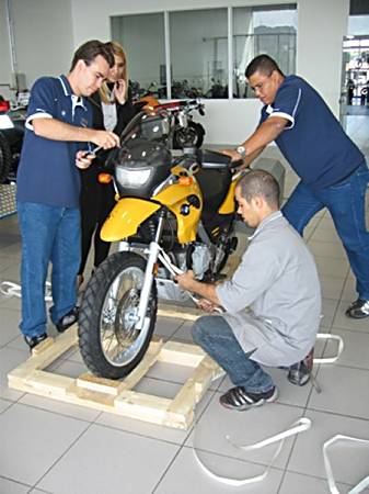 Crating Bumblebee