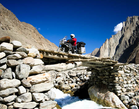 by Izabela Frycz, Poland, of Kamil Gamanski Riding towards Hushe in Pakistan, on our RTW 2008, Africa Twin.