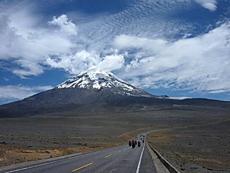Chimborazo...again! This time in the sunshine and with mates!